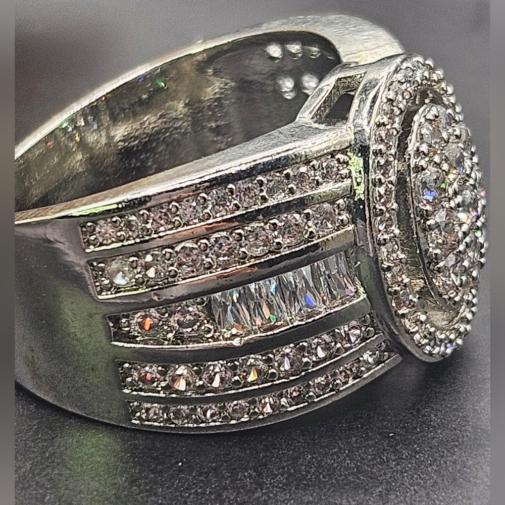Zirconia Cocktail Ring